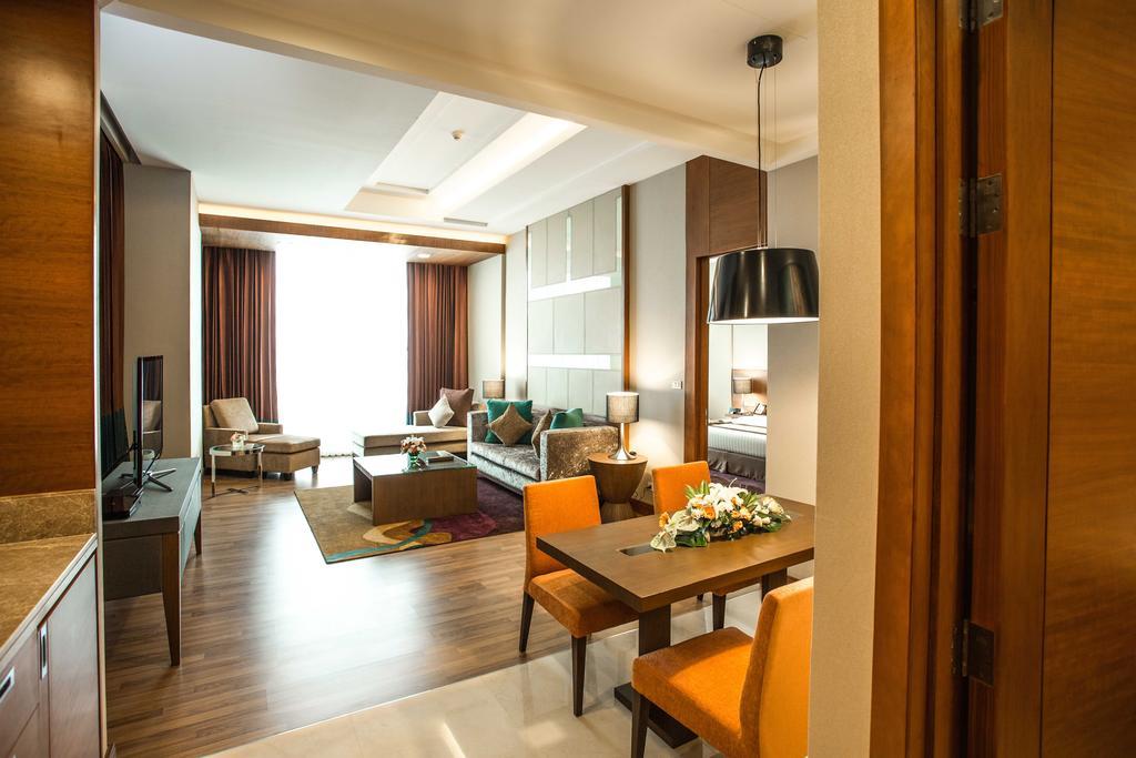 Hotel The Grand Fourwings Convention 5*