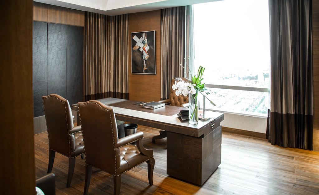 Hotel The Grand Fourwings Convention Bangkok