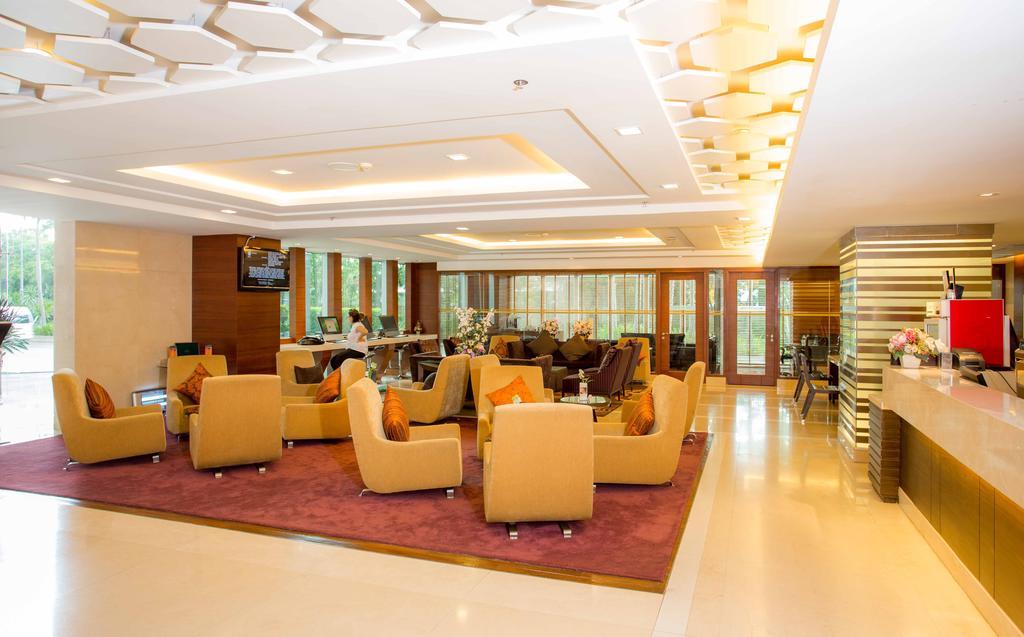 The Grand Fourwings Convention 5* Bangkok
