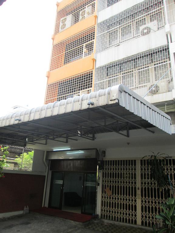 Guest house Lee House