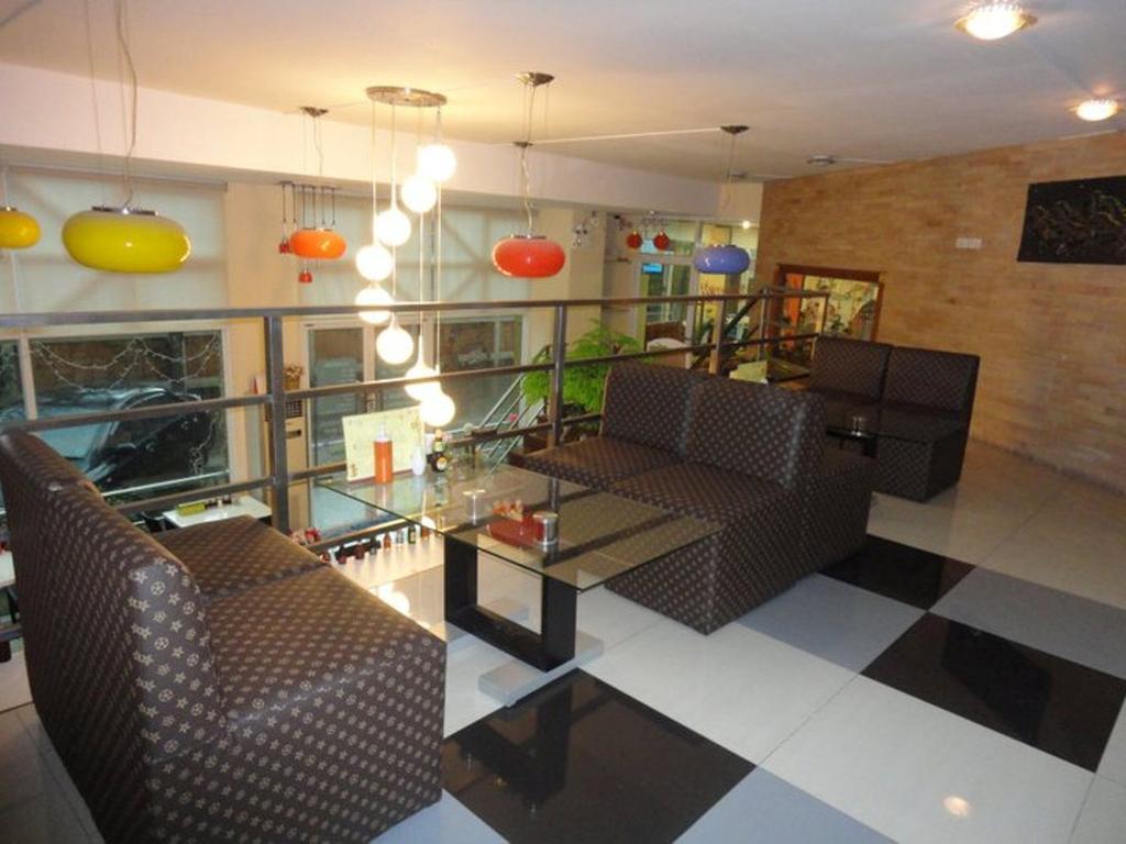 Penginapan Soravit Place 2*