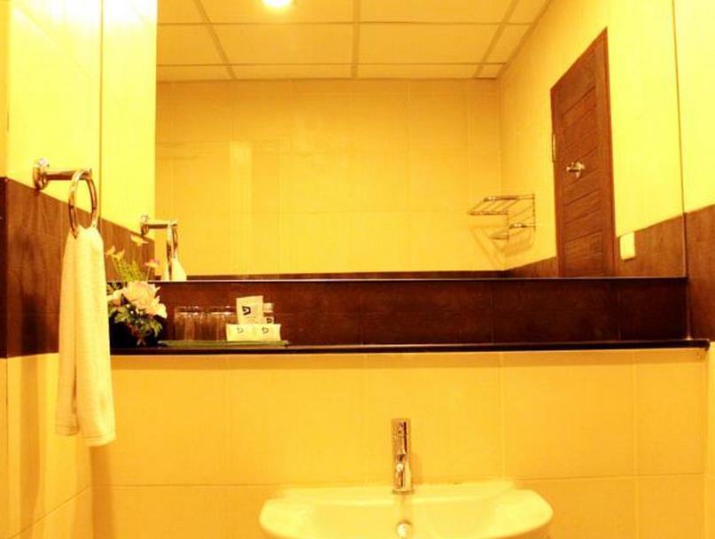 Hotel 14 3*
