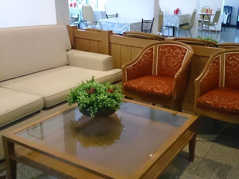 Hotel The Blooms 2*