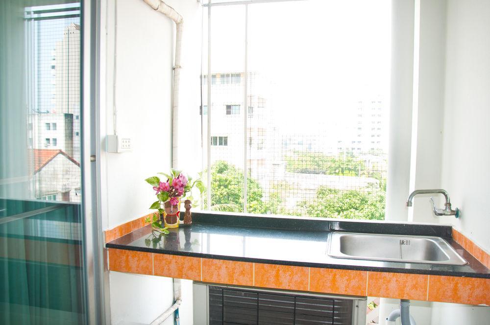 Motel Golden House @ Onnut Station Bangkok