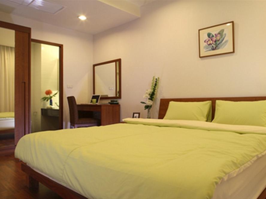 Aparthotel Patio Bts Sanam Pao 4*