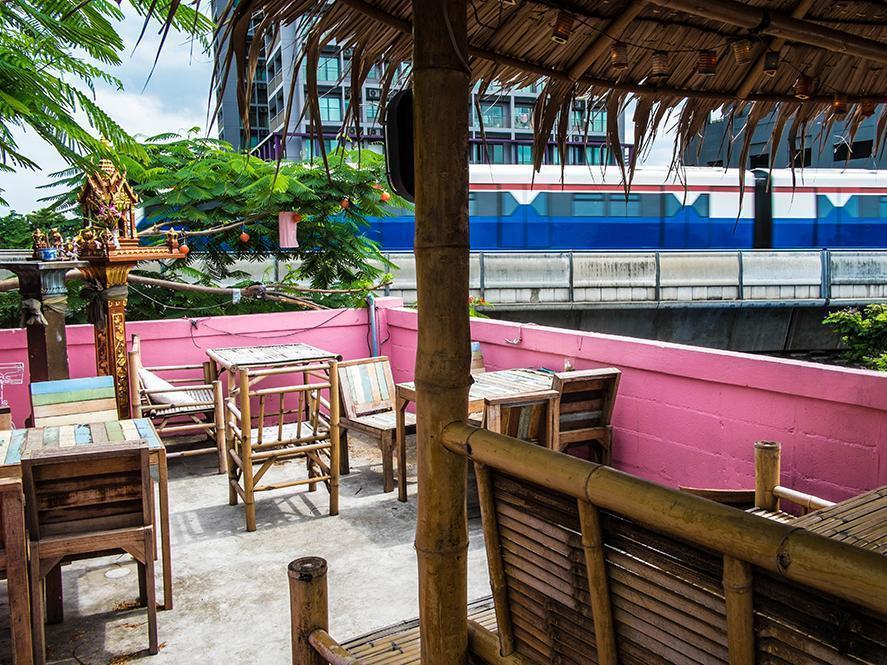 Pink Rumah tetamu