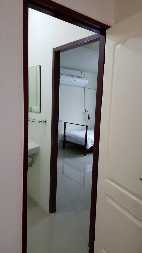 Check Hostel Bangkok