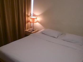 The Blooms Hotel 2*