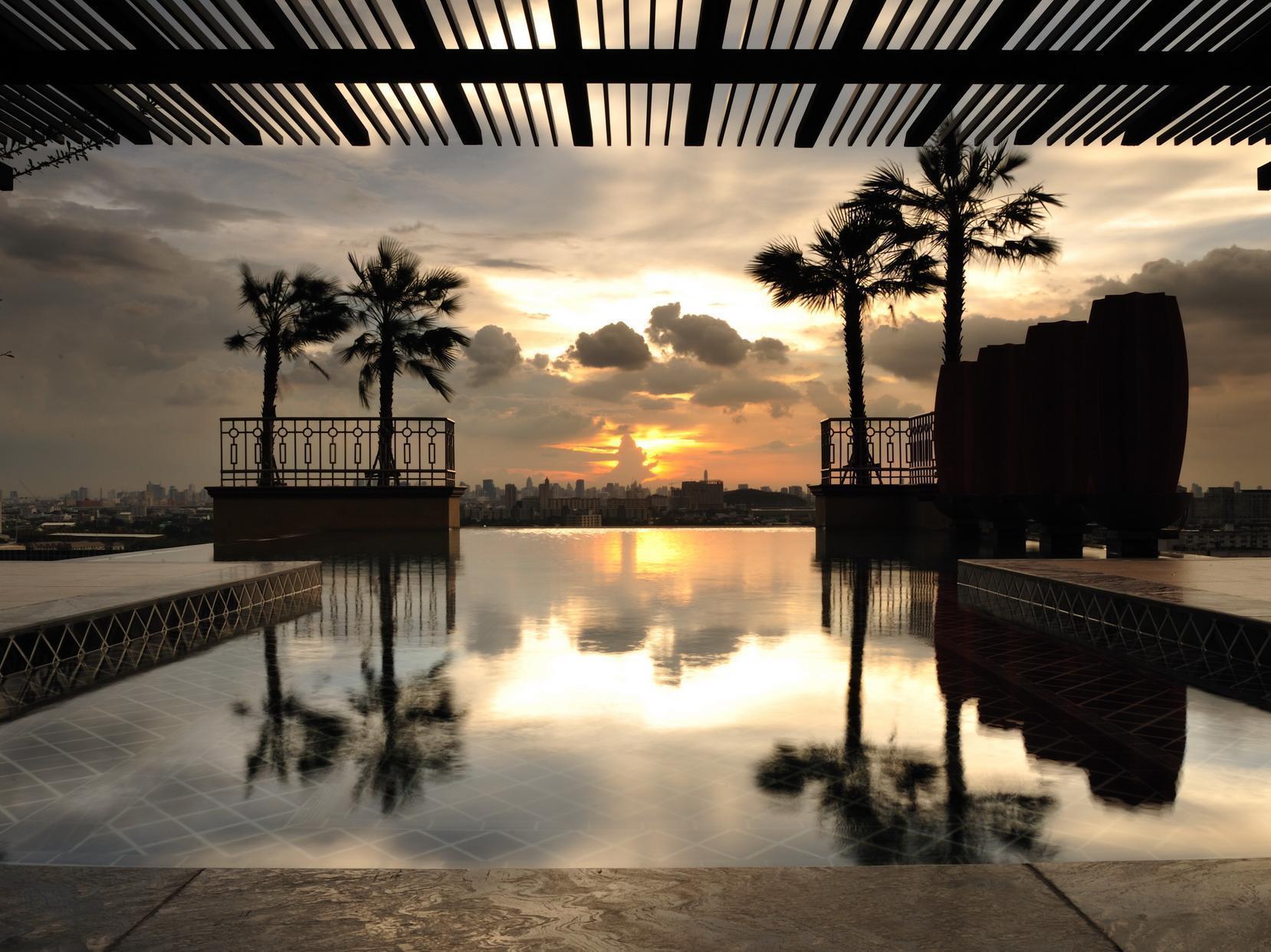 The Grand Fourwings Convention Hotel Bangkok