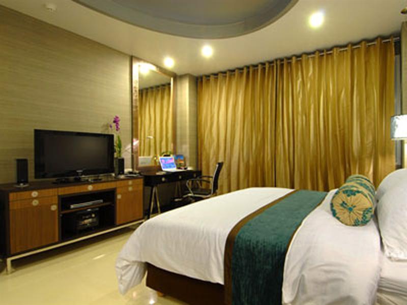 Hotel Furamaxclusive Asoke, 4*