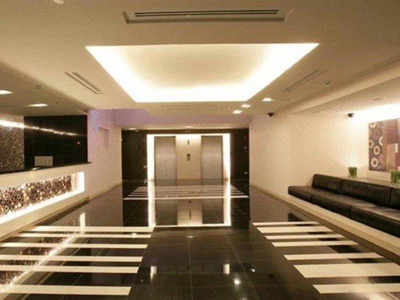 Aparthotel Citadines Sukhumvit 23 4*