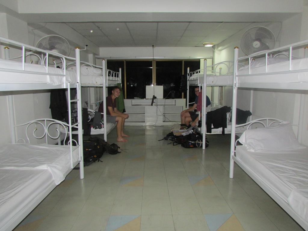 Sibamboo Hostel *
