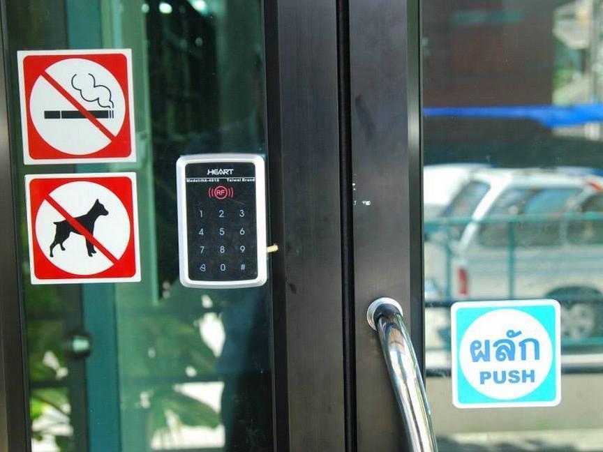 Riski Bangkok-noi - Wasit Bangkok