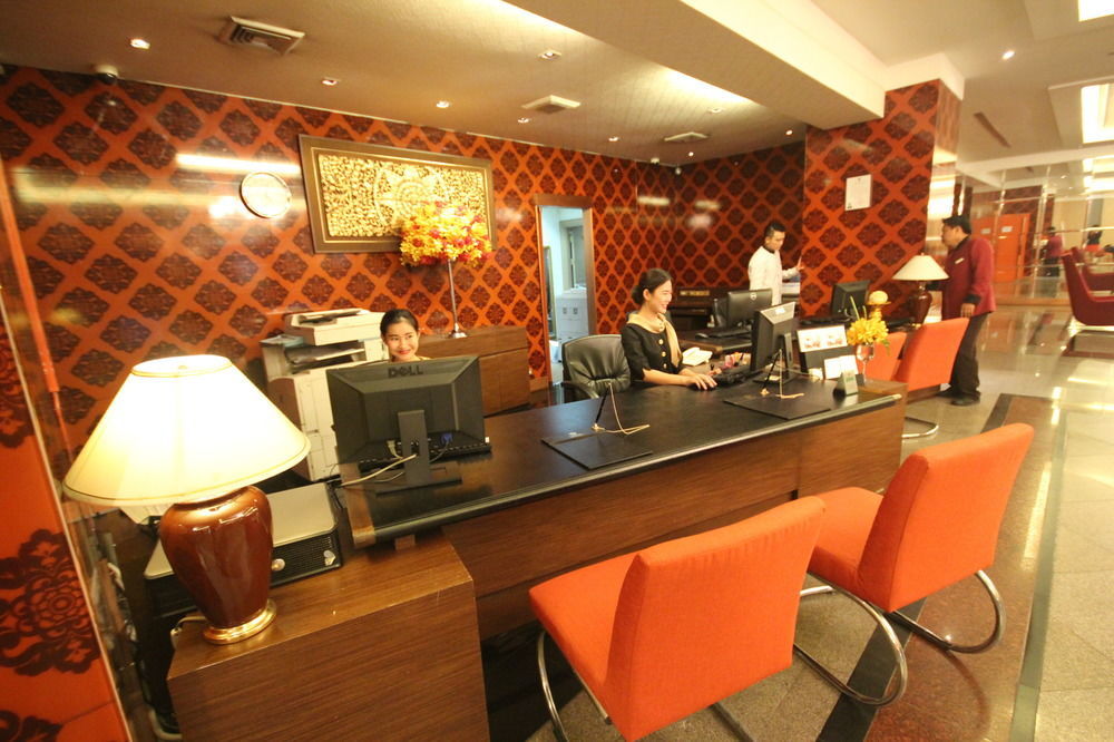 Rembrandt Hotel Bangkok