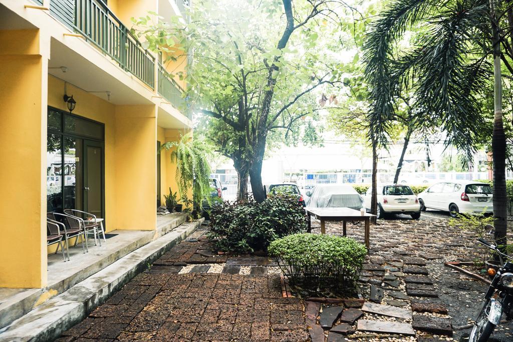 L House By Chomchol * Bangkok
