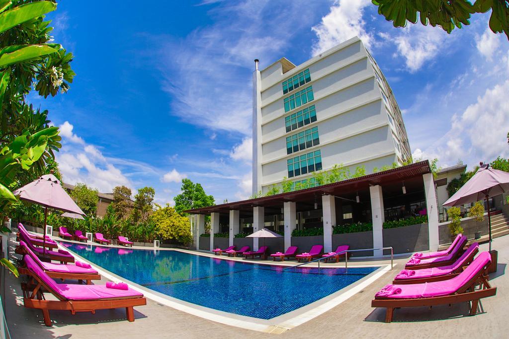 Hotel Amaranth Suvarnabhumi 5*