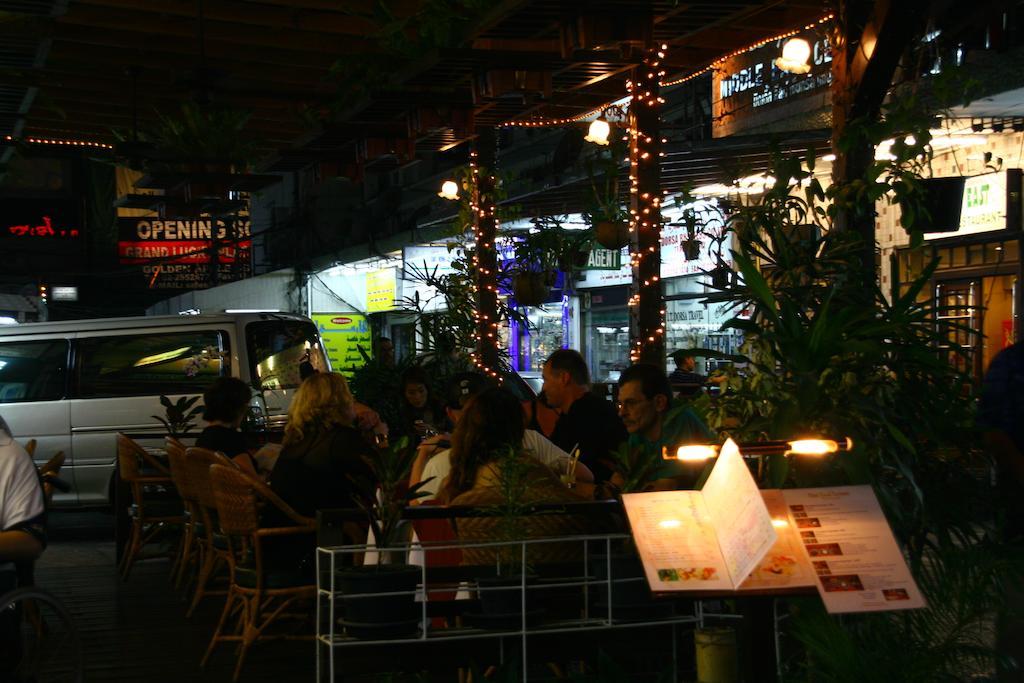 Hotel Sahara Bangkok
