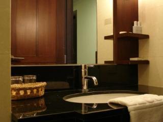 Inn Ever Rich 3*