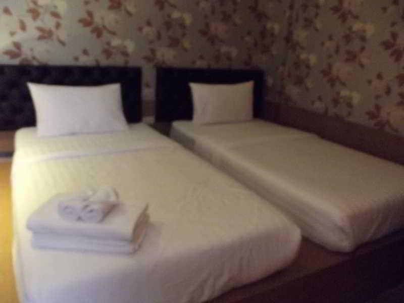 Hotel Q