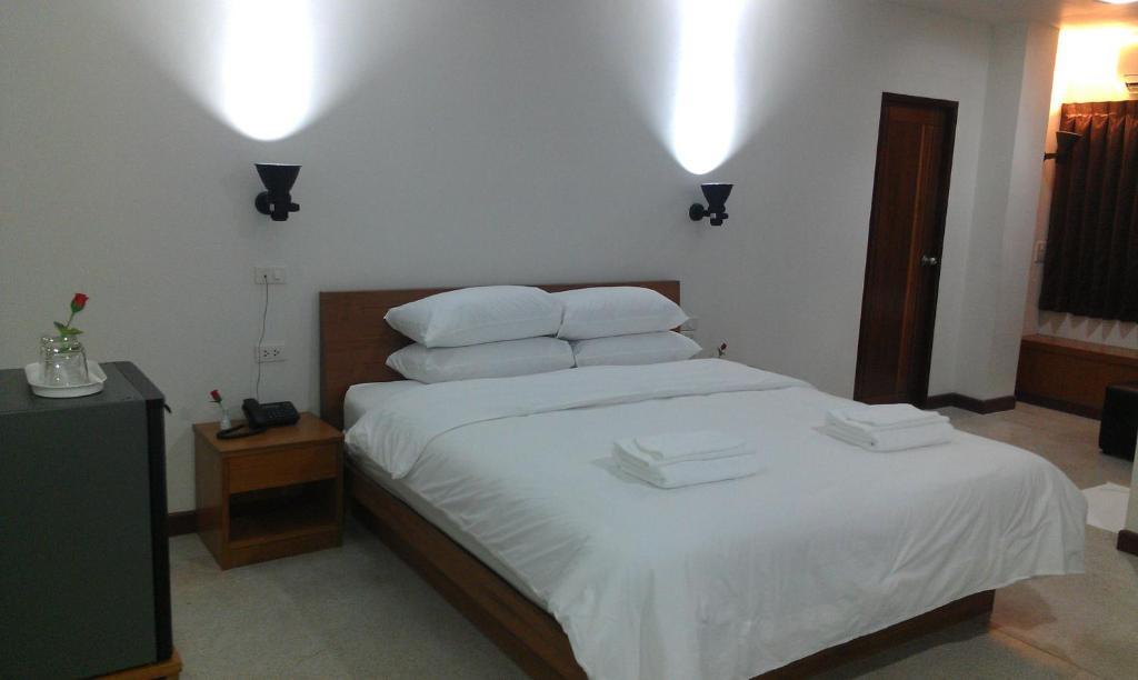 The Nook Pratunam Katil 3*