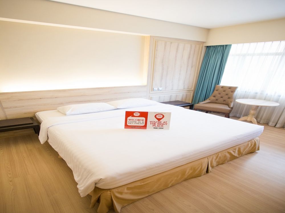Hotel Nida Rajchathewi 588 Royal Grand 3*