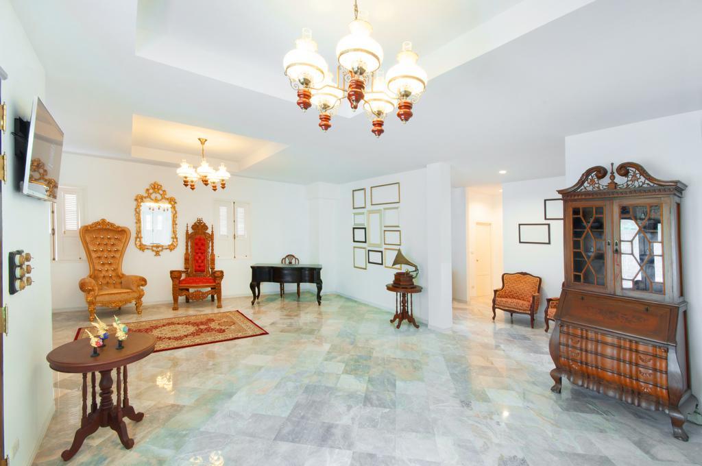 Dharasom' S Colonial House Hotel Bangkok
