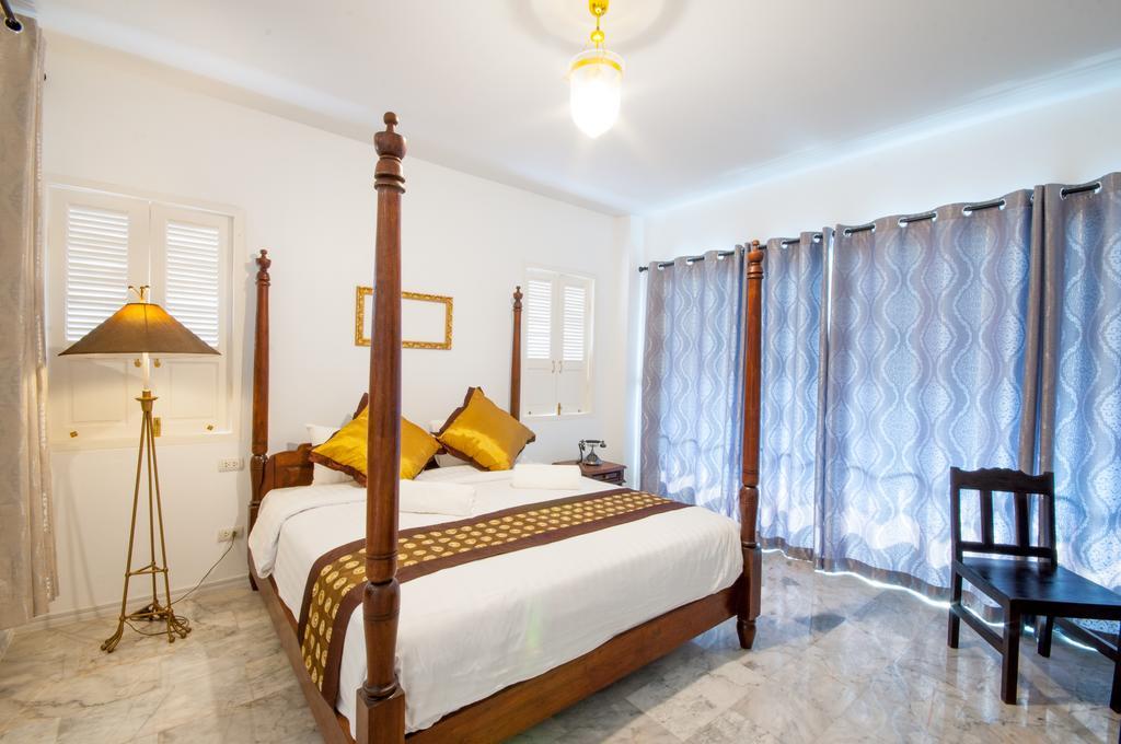 Dharasom' S Colonial House Hotel 3*