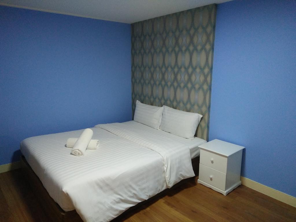 @sleep Walk Hostel Bangkok