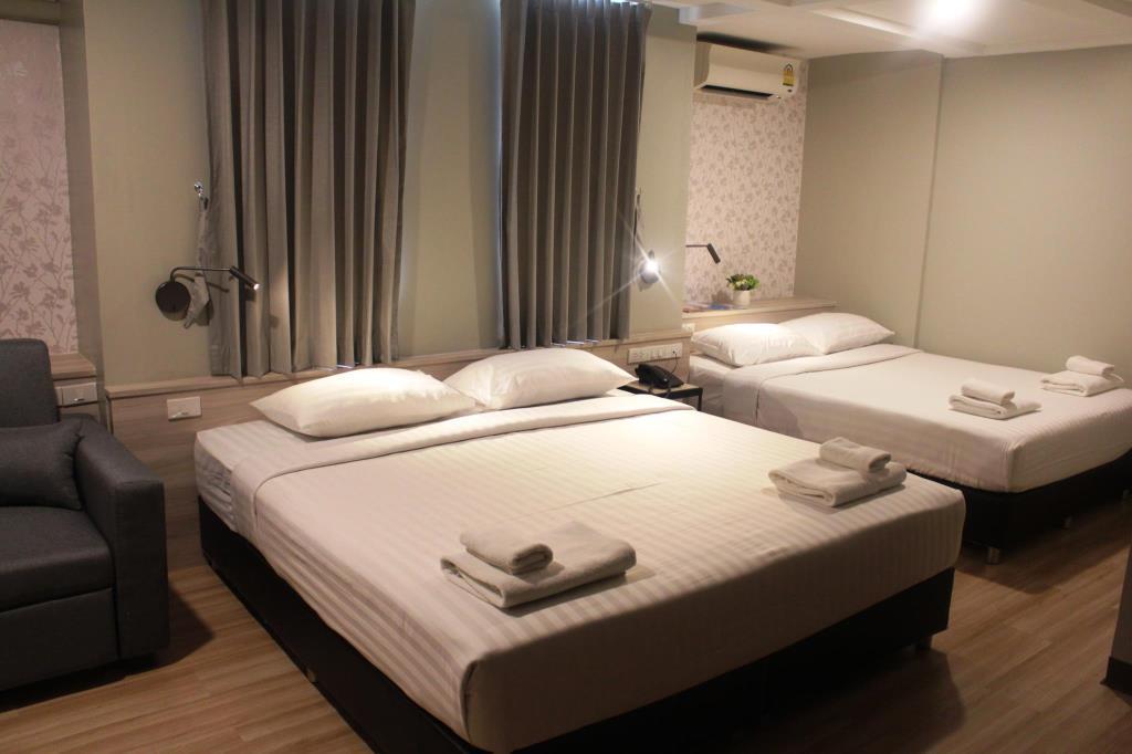Ywca Hotel
