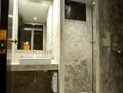 Hotel Buddy Boutique