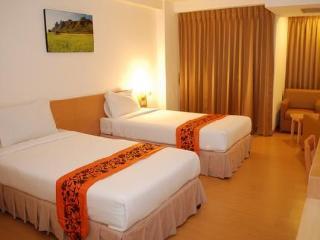 Three Seasons Bangkok 5*