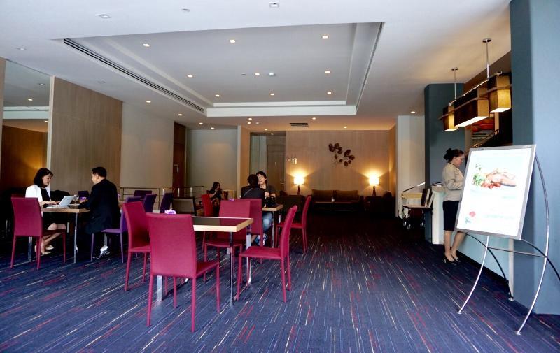 Louis Tavern 3* Bangkok