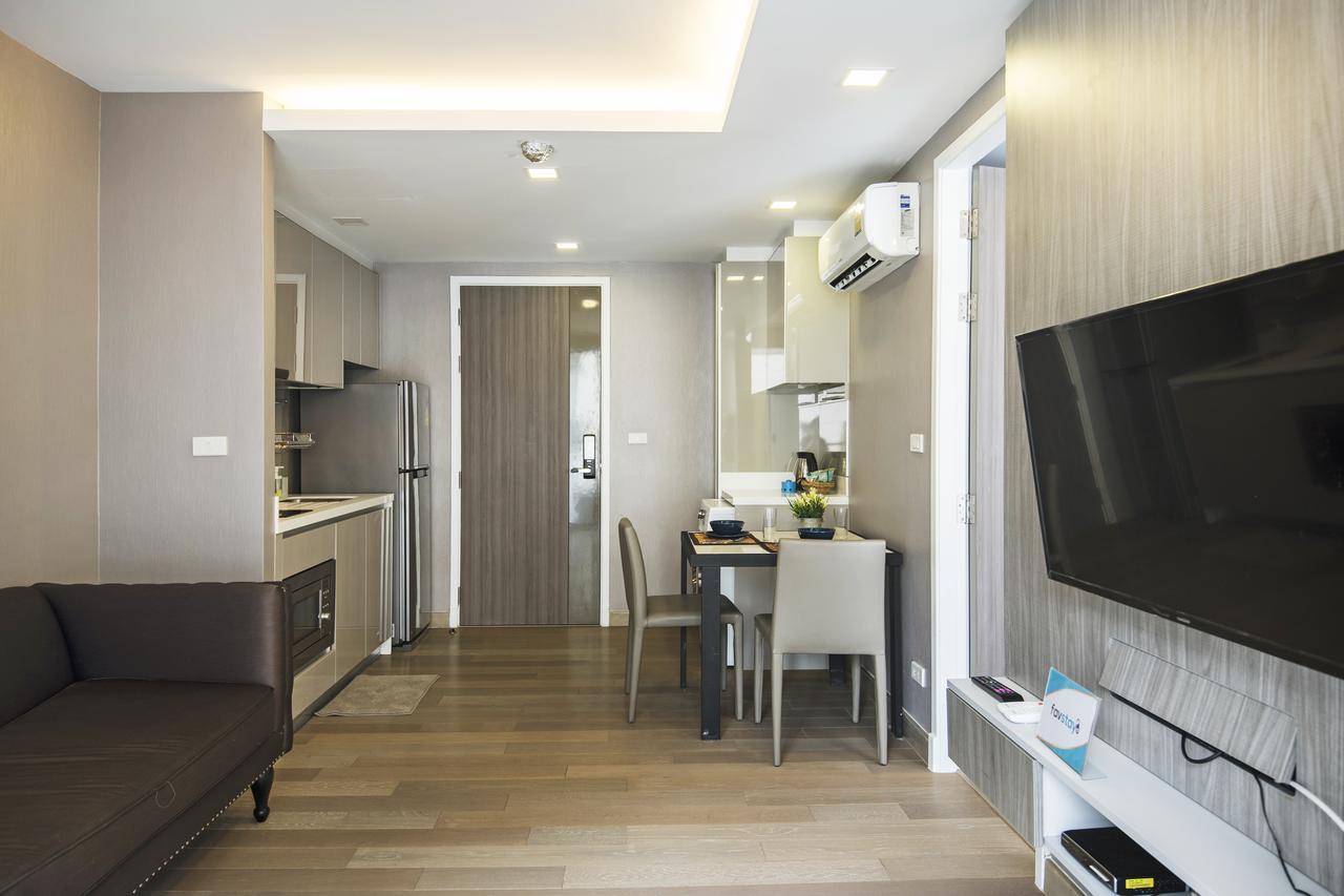Dazzle Sukhumvit 7 Hotel 4*