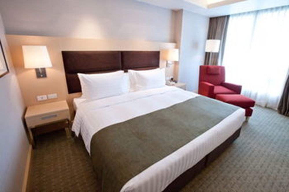Sora & Sukhumvit - Formerly Aspira 12th Avenue Asoke Sukhumvit 4* Bangkok