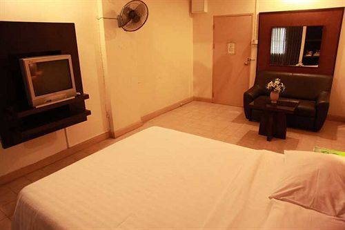 Apartment Synsiri 2 Ladprao 98 1 *