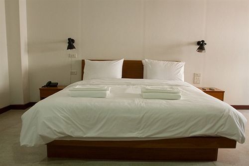 Bed & Breakfast The Nook Pratunam Bangkok