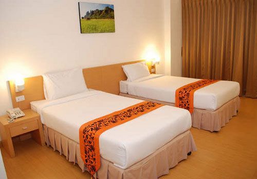 Three Seasons Bangkok 5*