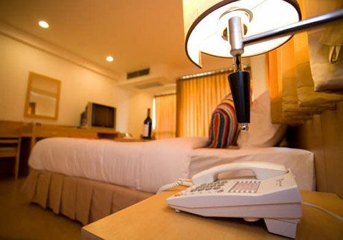 Three Seasons Bangkok Hotel