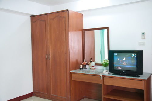 Motel Golden House @ Onnut Station Bangkok