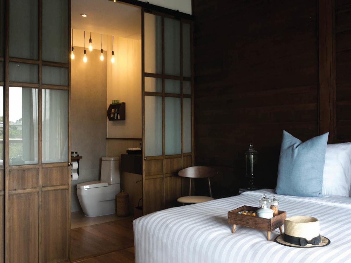 Chann Noi Hotel 3*