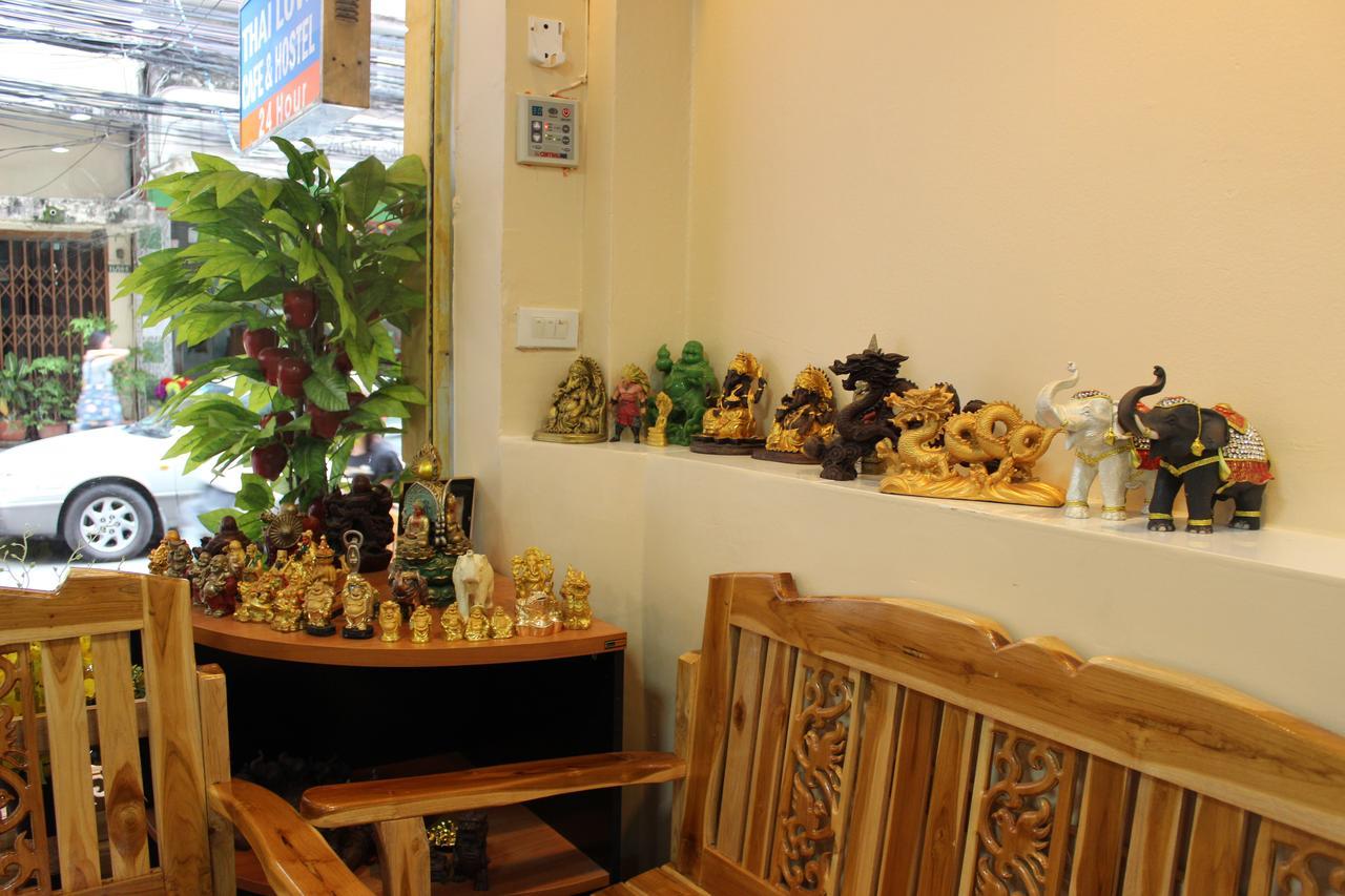 Hostel Thai Love Cafe & *
