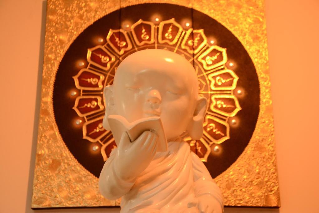 Pohseen Grand Palace Hotel 4*