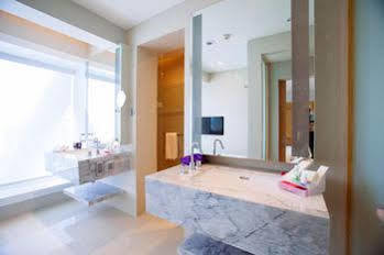 Mode Sathorn - Sha Extra Bangkok