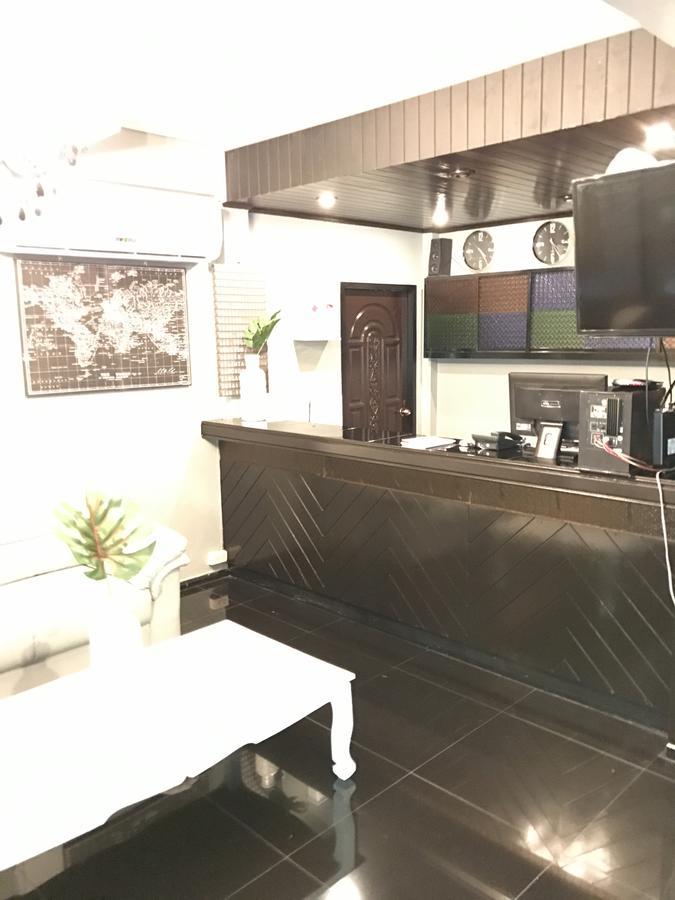 Add Vipavadee 42 Hostel