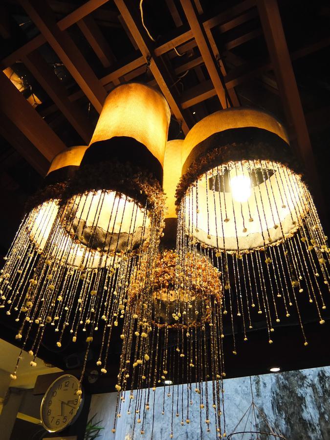 Hotel Lamphuhouse *
