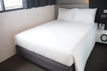 Hostel Sleep Box By Miracle -booked On Hourly Basis Bangkok