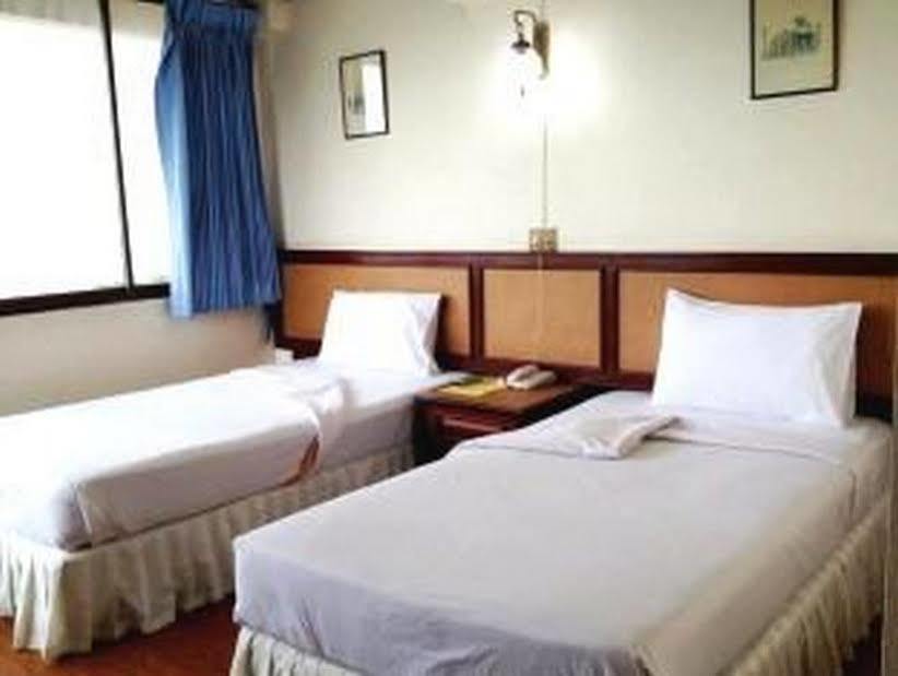 Hotel Kritthai 3*