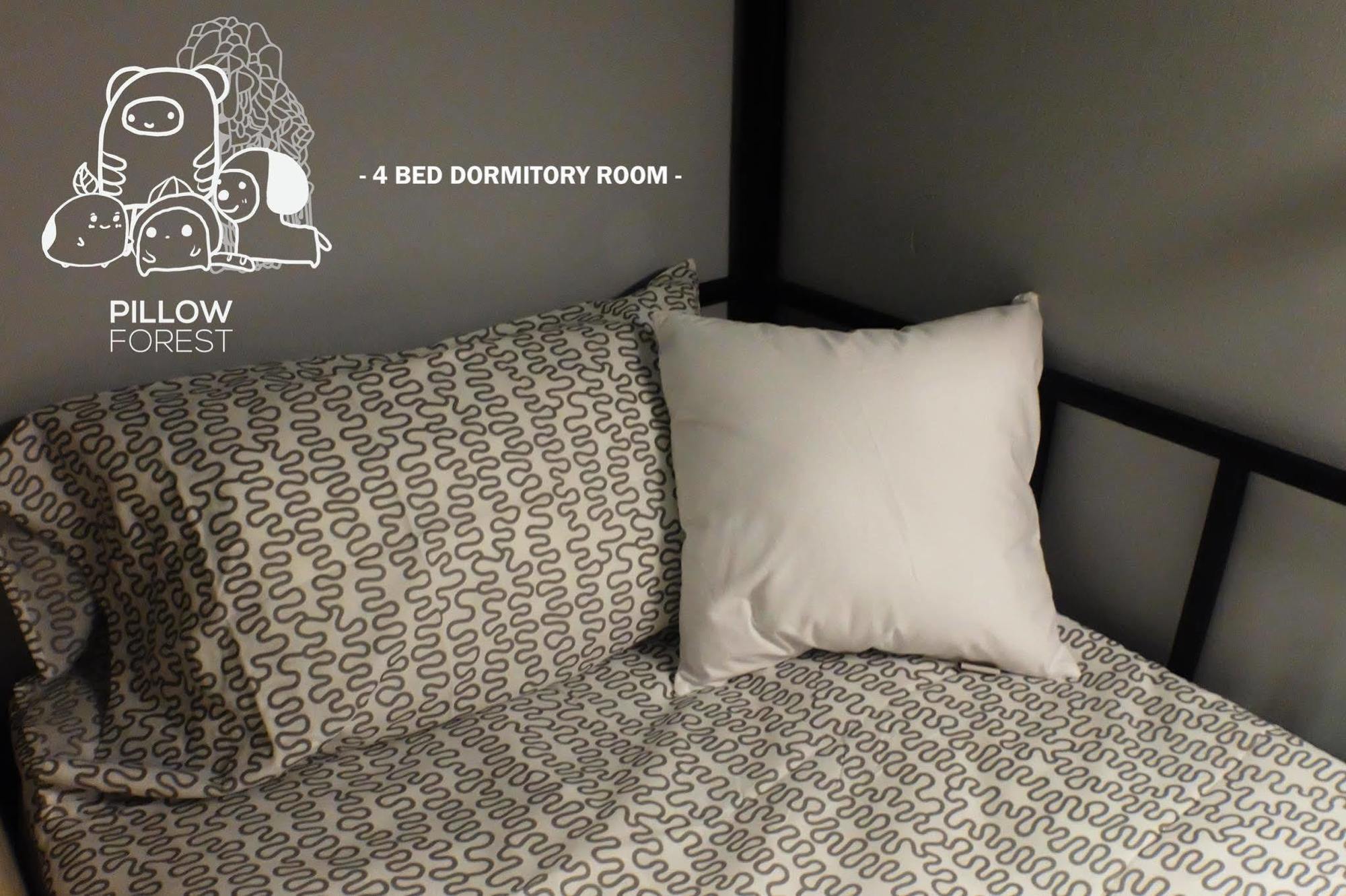 Asrama Pillow Land Onnut *