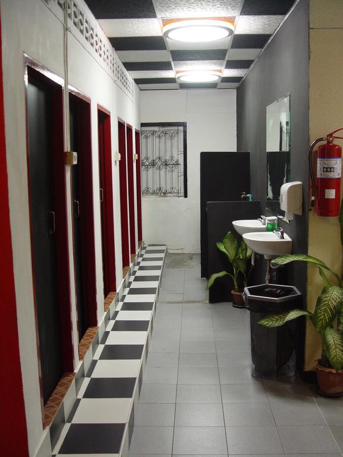 Hostel U