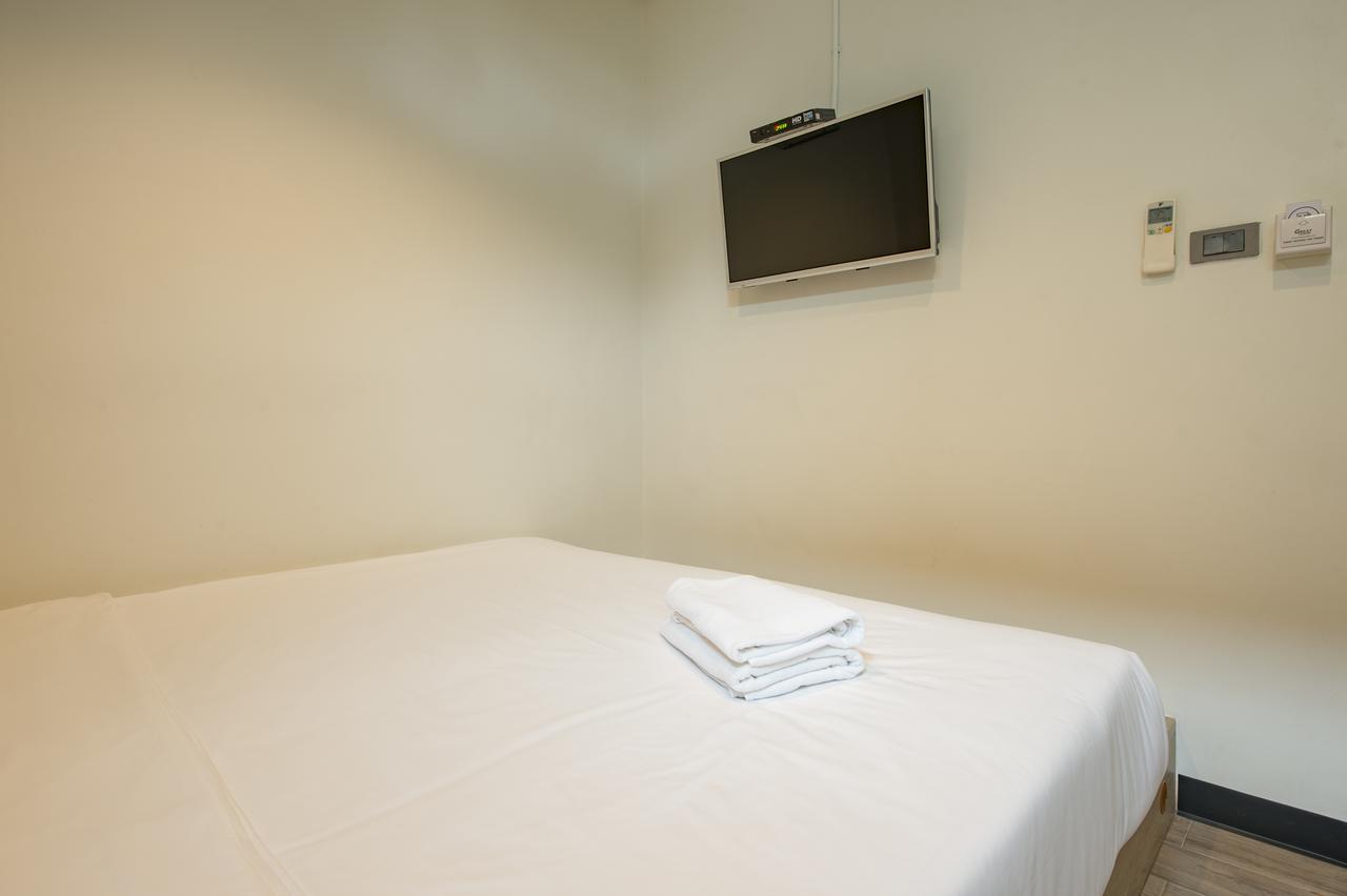 Hostel T @ Victory Monument *